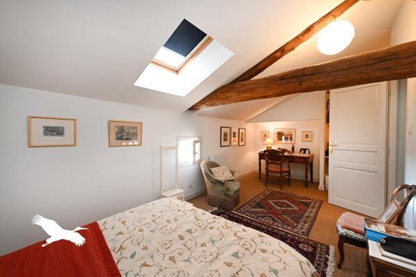 Maison à vendre 319 396 € Montmoreau-Saint-Cybard 6 p 247 m² DPE C