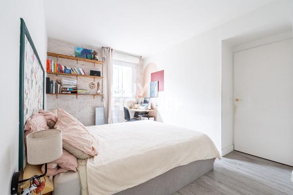 APPARTEMENT 3 PIECES AVEC JARDIN, PARKING ET CAVE