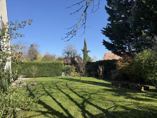 Villennes-sur-Seine (78670) Exclusivité - Villennes-sur Seine - Domaine du Golf- Maison 212m² - Terrain 980m²-