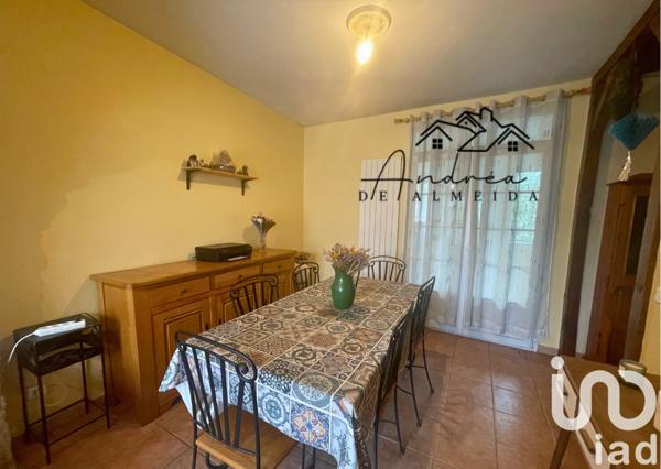 House for sale 4 rooms 110 m² Stains