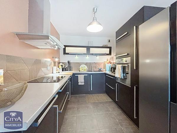 Appartement à vendre 4 pièces 77.77m² La Motte-Servolex (73290)