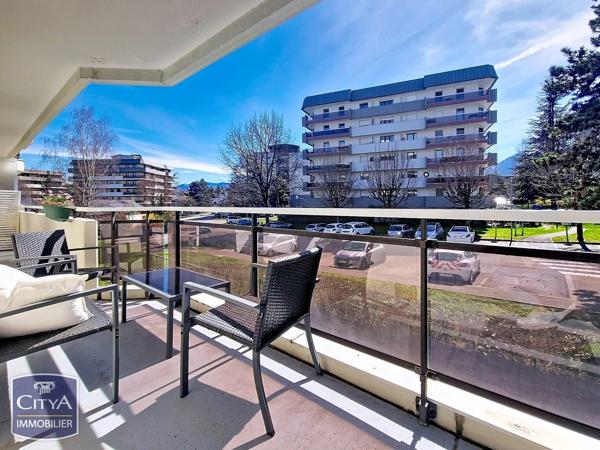 Appartement à vendre 4 pièces 77.77m² La Motte-Servolex (73290)