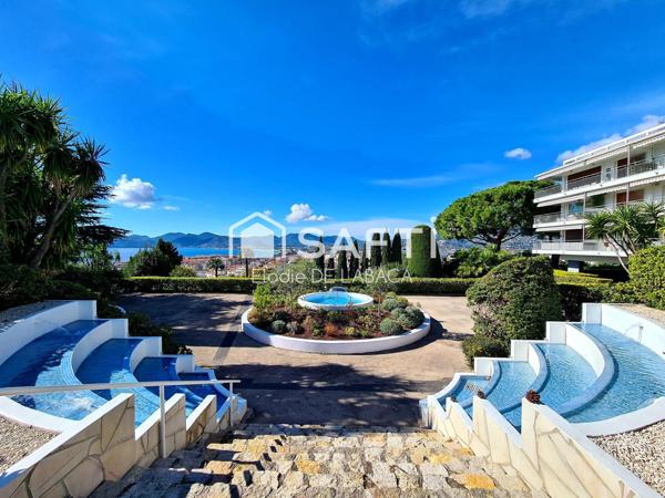 CROIX DES GARDES STUDIO VUE MER DERNIER ETAGE