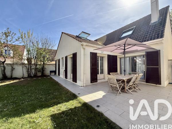Maison à vendre 6 pièces 112 m² Villecresnes
