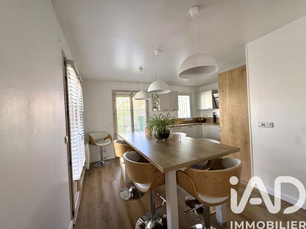 Maison à vendre 6 pièces 112 m² Villecresnes