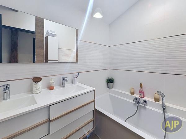 Vente maison Challans : 378 000 € - AJP Immobilier Challans