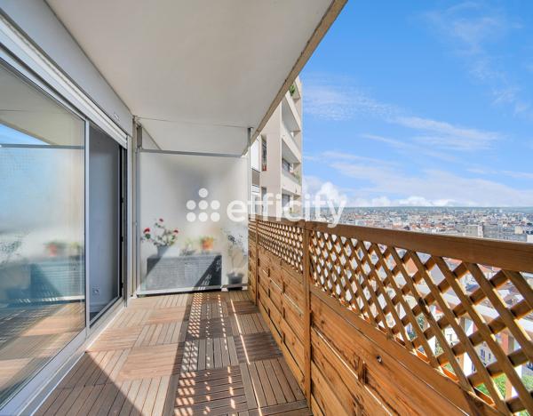 Appartement
         2 pièces
        - 48 m² 420 000 € *