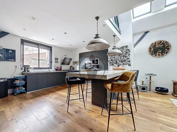 Vente Appartement 5 pièces 142 m2 à Saint-Quentin