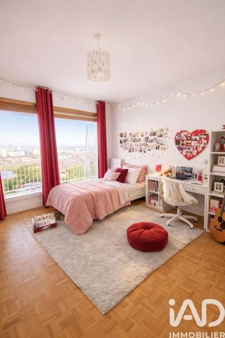 Appartement à vendre 4 pièces 99 m² Châtillon