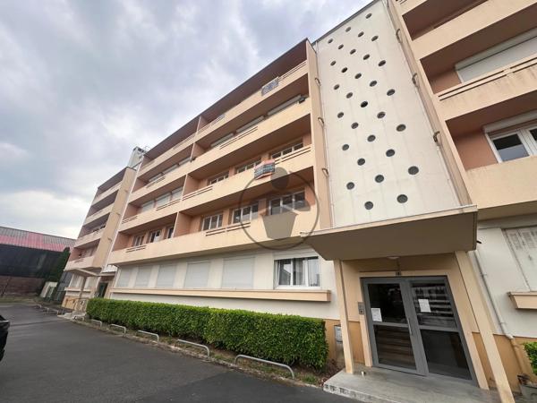 Vente                                                      Appartement
                        
                     4 pièces                      66 m2                     à Saint-Quentin