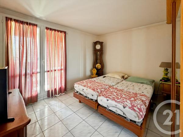 Appartement à vendre  3 pièces - 67,50 m2 MARSEILLE - 13011