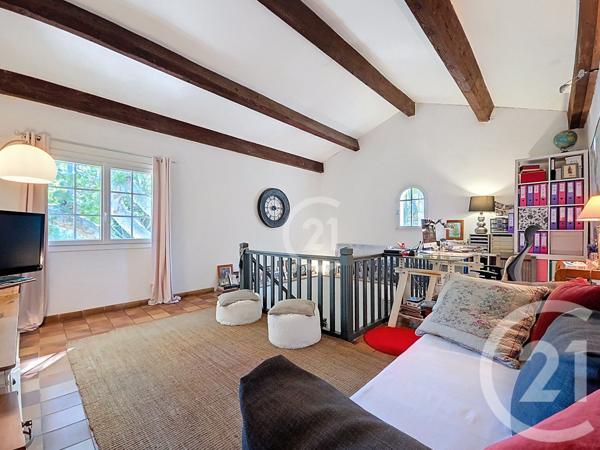 Maison à vendre  6 pièces - 212,40 m2 RAPHELE LES ARLES - 13