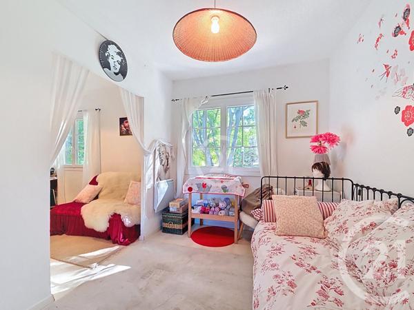 Maison à vendre  6 pièces - 212,40 m2 RAPHELE LES ARLES - 13