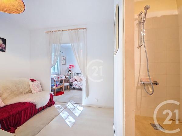 Maison à vendre  6 pièces - 212,40 m2 RAPHELE LES ARLES - 13