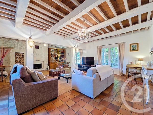 Maison à vendre  6 pièces - 212,40 m2 RAPHELE LES ARLES - 13