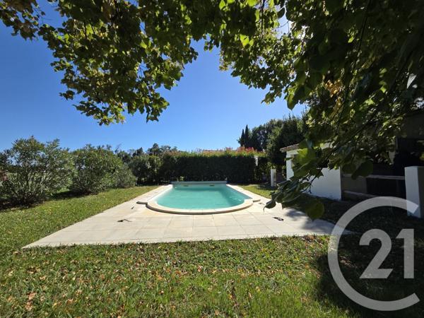 Maison à vendre  6 pièces - 212,40 m2 RAPHELE LES ARLES - 13