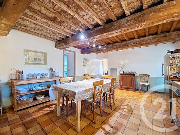 Maison à vendre  6 pièces - 212,40 m2 RAPHELE LES ARLES - 13