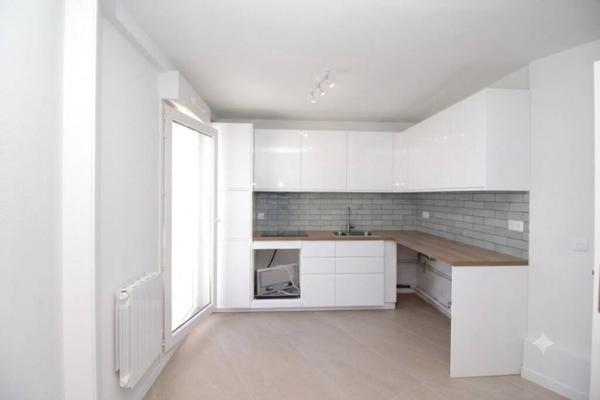 Appartement 4 pièces                                        - 44600 Saint-Nazaire Réf : 3692