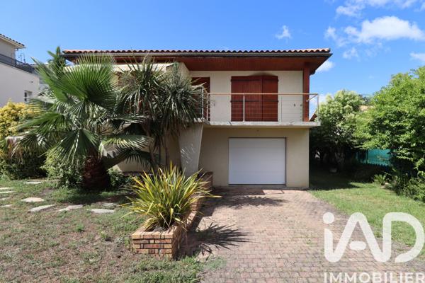 Maison à vendre 4 pièces 118 m² Mérignac