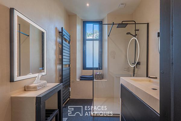 Élégance Bourgeoise au Grand Palais de Grasse