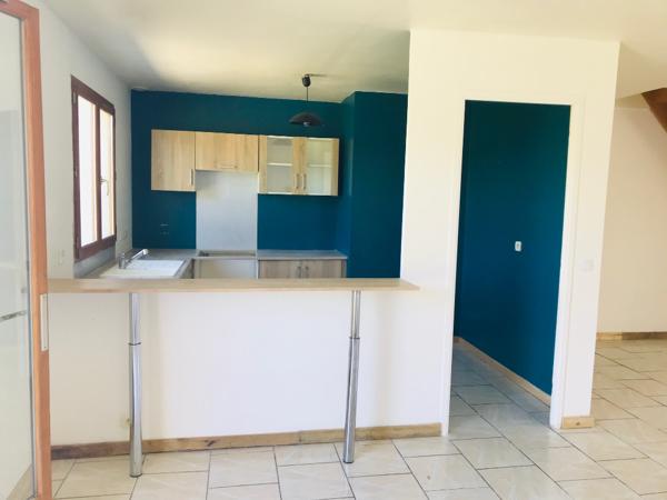 A louer BARC - Maison 4 pièces avec grand jardin clos- Réf BARC-M