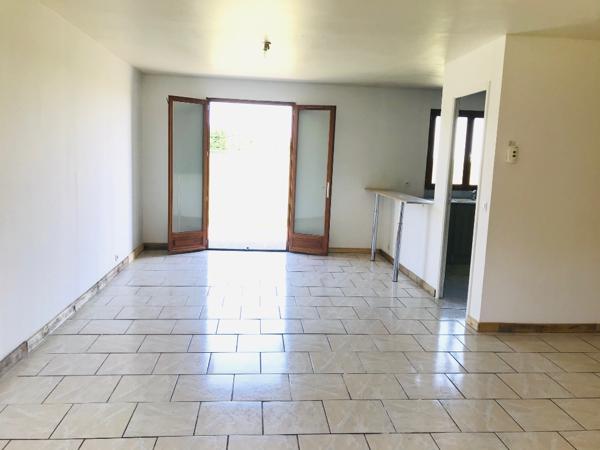 A louer BARC - Maison 4 pièces avec grand jardin clos- Réf BARC-M