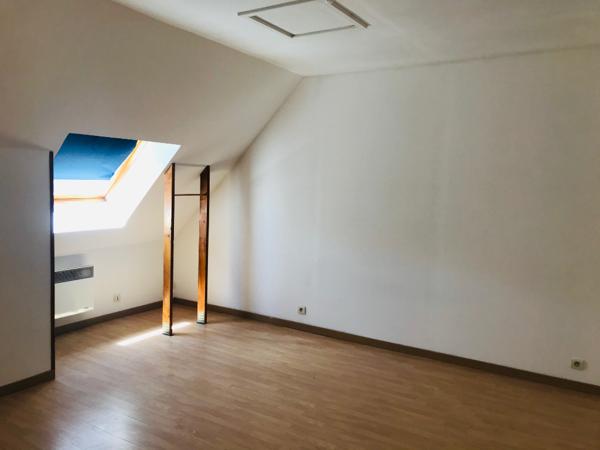 A louer BARC - Maison 4 pièces avec grand jardin clos- Réf BARC-M