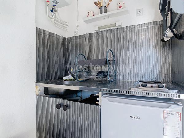 LE GRAU DU ROI - STUDIO CABINE + GARAGE - SECTEUR SEAQUARIUM