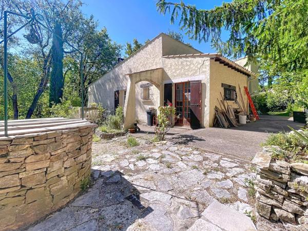la Roque, maison 165m² avec garage, jardin 1100m²