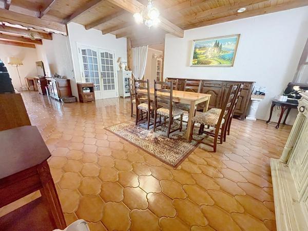 la Roque, maison 165m² avec garage, jardin 1100m²