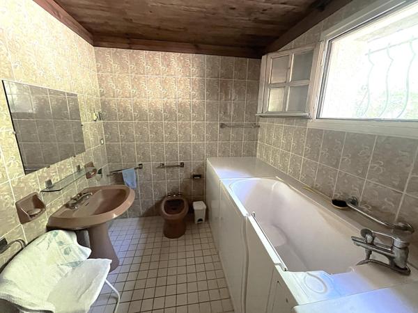 la Roque, maison 165m² avec garage, jardin 1100m²