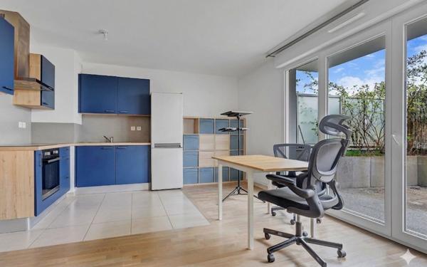 Appartement à vendre    2 pièces • 42,10 m2 Crosne