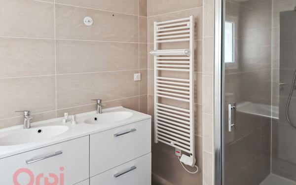 Maison à vendre    5 pièces •  Pruniers-en-Sologne