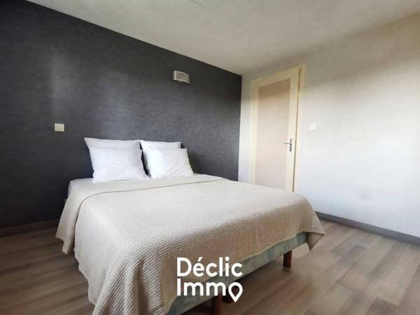 Vente maison individuelle Ardin, 196m² 9 pièces 179 900€ avec piscine