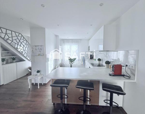 A CROUY 02, MAISON 5 P. DE 2024 AVEC 4 CHAMBRES ET ABRI DE JARDIN SUR SON TERRAIN DE 243 M2.