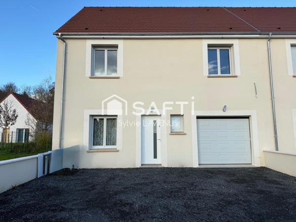 A CROUY 02, MAISON 5 P. DE 2024 AVEC 4 CHAMBRES ET ABRI DE JARDIN SUR SON TERRAIN DE 243 M2.