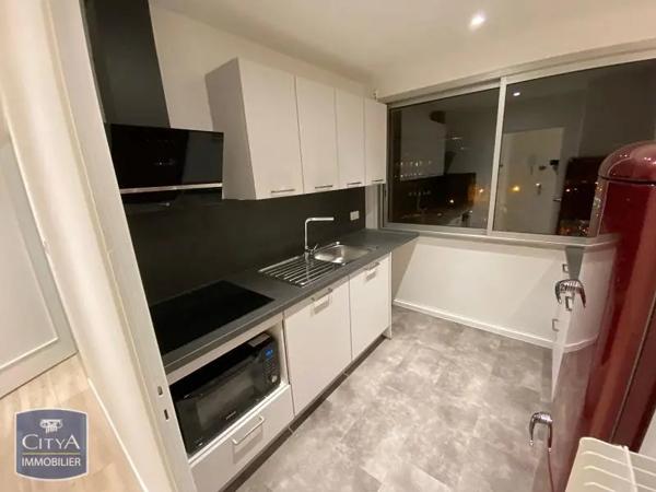 Appartement à louer 2 pièces 43.7m² Clermont-Ferrand (63000)