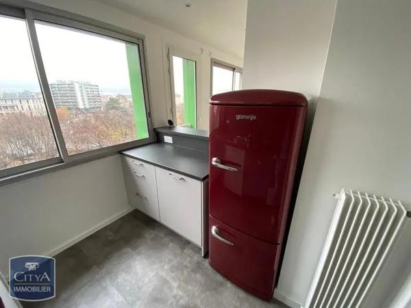 Appartement à louer 2 pièces 43.7m² Clermont-Ferrand (63000)