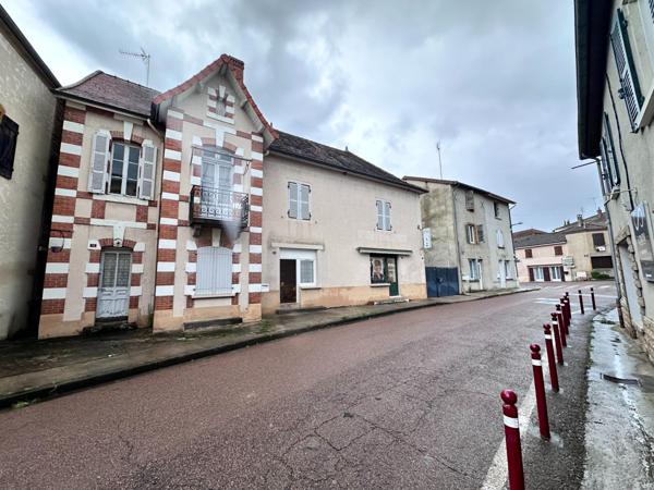 nsemble immobilier de 220 m², idéal investissement