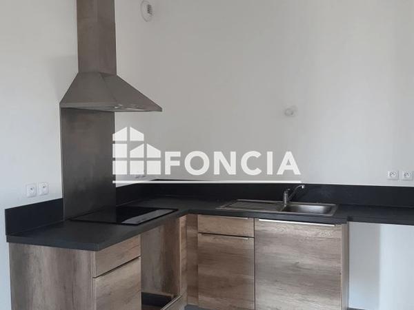 Location Appartement 3 pièces 74.1 m² - 70 AVENUE FRANCOIS LASCOUR Le Pontet 84130