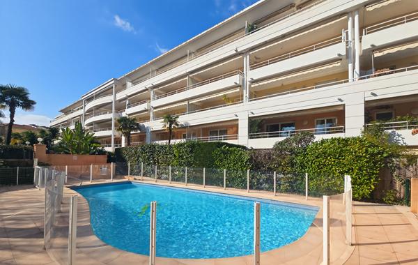 Appartement Cannes 4 pièces résidence sécurisée piscine