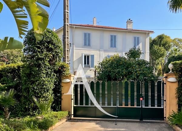 Appartement Cannes 4 pièces résidence sécurisée piscine