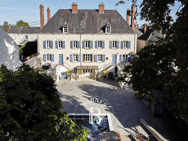 Saint-Ay, Maison de ville 11 Chambres -  605 m² à vendre