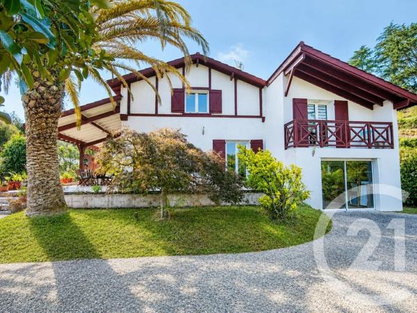 Maison à vendre  5 pièces - 136,92 m 2   LARRESSORE  - 64