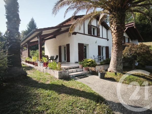 Maison à vendre  5 pièces - 136,92 m 2   LARRESSORE  - 64