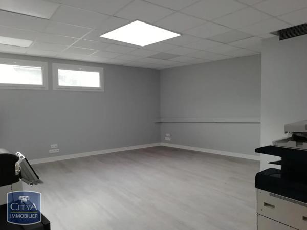 Local commercial à louer 60m² Châteauroux (36000)