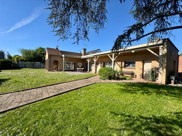 Superbe plain-pied de 149 m² avec jardin et stationnement ! Halluin