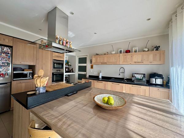 Superbe plain-pied de 149 m² avec jardin et stationnement ! Halluin