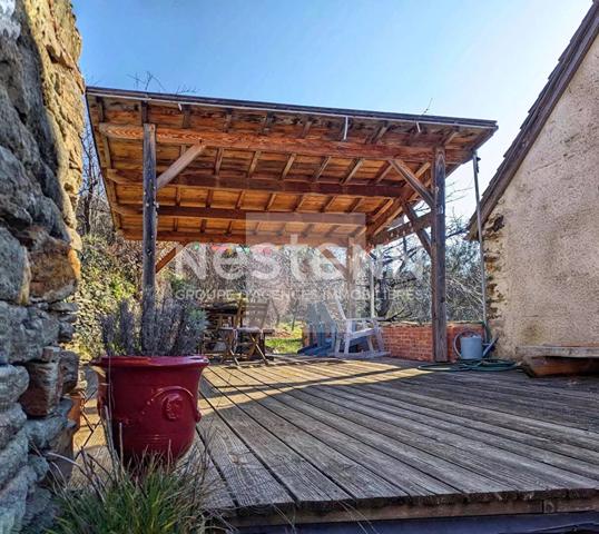 Propriété De Charme, Vue Dominante