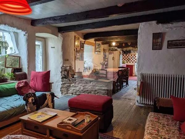 Propriété De Charme, Vue Dominante